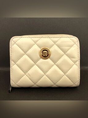 Versace Medusa Cream Quilted Lambskin Bifold Wallet - EUC - COA